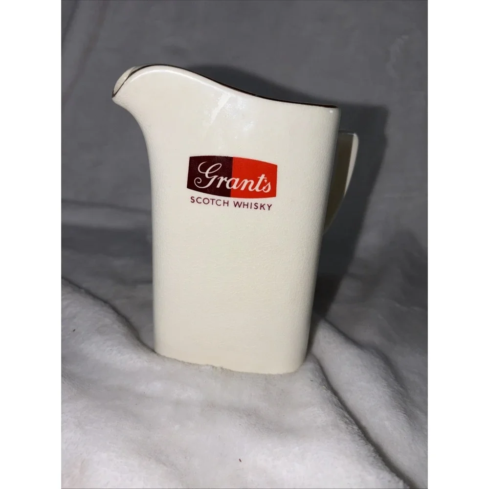 Vintage 70s Grant's Scotch‎ Whisky Ceramic Water Jug Pitcher Triangular Wade GVC